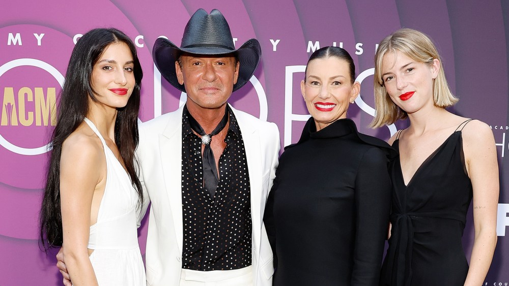 NASHVILLE, TENNESSEE - AUGUST 23: (L-R) Audrey McGraw, Tim McGraw, Faith Hill and Maggie McGraw attend the 16th Annual Academy of Country Music Honors at Ryman Auditorium on August 23, 2023 in Nashville, Tennessee. (Photo by Jason Kempin/Getty Images for ACM)